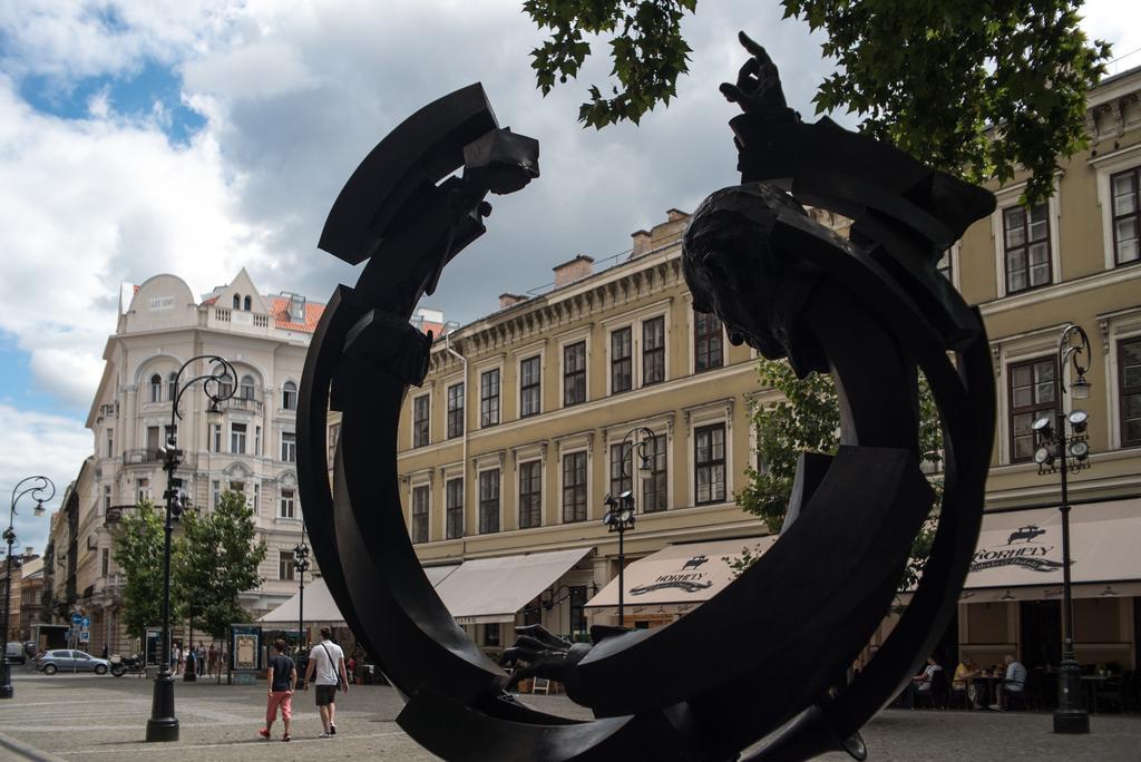 Apartmán Inviting Flat In The Heart Of Town Budapešť Exteriér fotografie